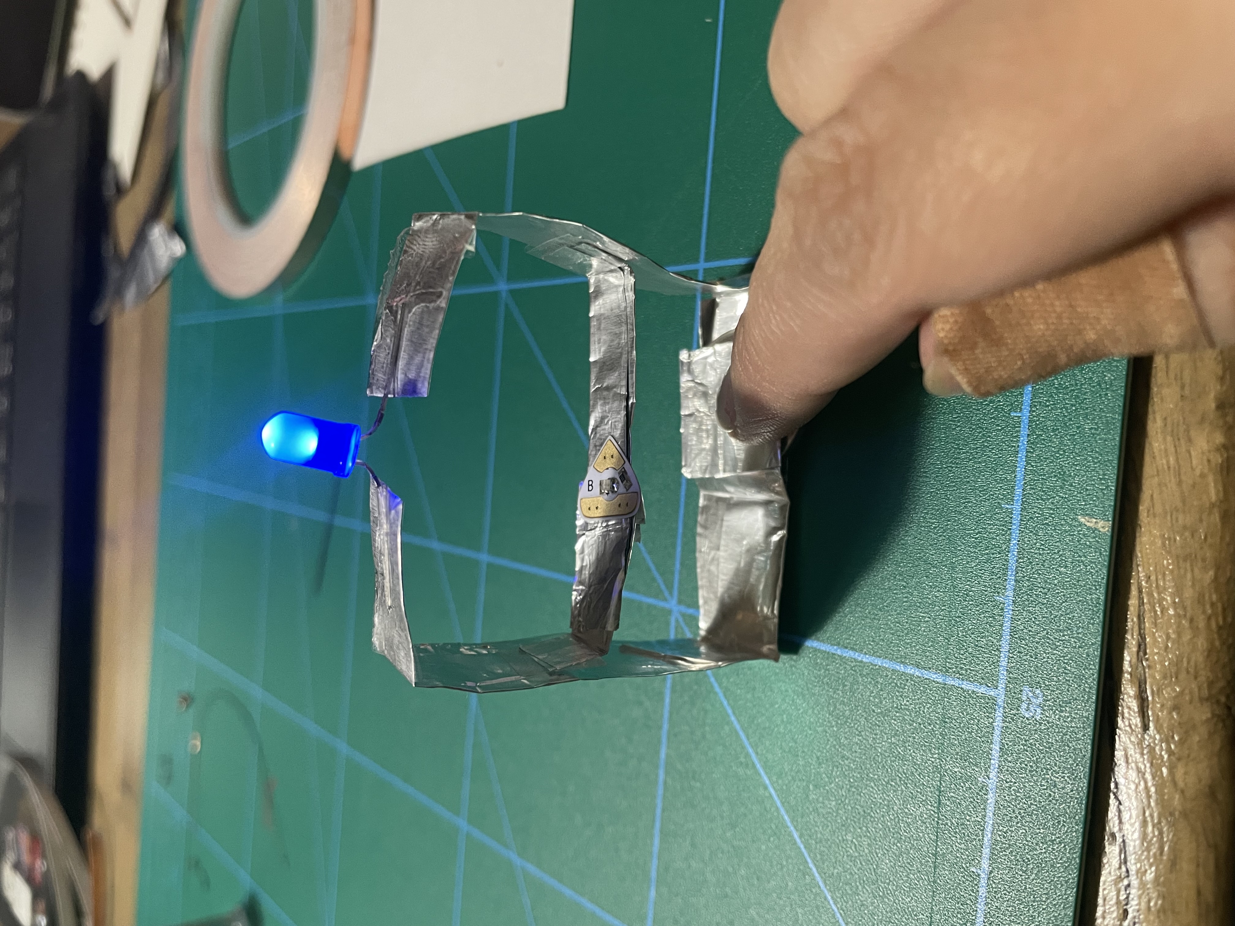 This is the upright circuit lit up. Similar to the other parallel circuits I made, the branched off wire had an unstable connection.